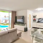 Hei Hei And Pua - Heated Pool, Priv Parking, Fibre Net, Villa