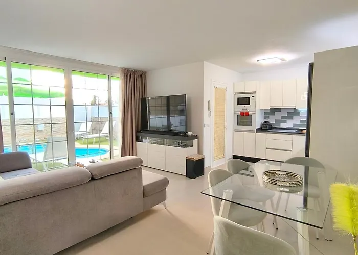 Hei Hei And Pua - Heated Pool, Priv Parking, Fibre Net, Villa *