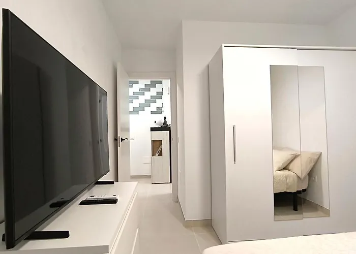 Hei Hei And Pua - Heated Pool, Priv Parking, Fibre Net, וילה