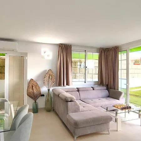 Hei Hei And Pua - Heated Pool, Priv Parking, Fibre Net, Villa *